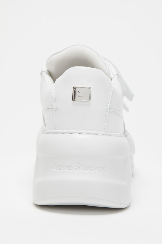 (image for) Fragrant Velcro strap platform sneakers